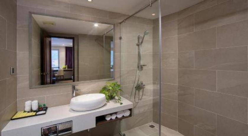 Halong Pearl Hotel Ha Long Exterior photo